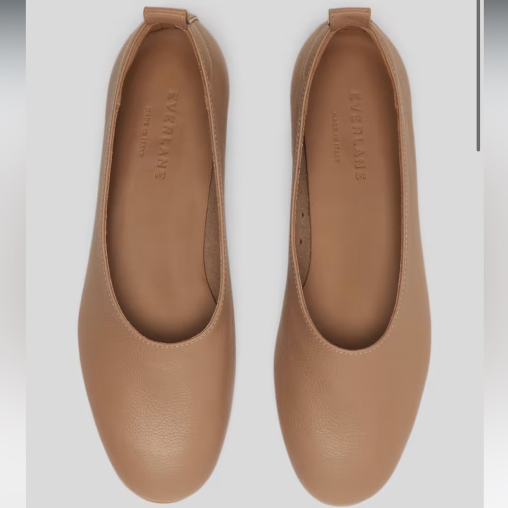 NEW EVERLANE The Italian Leather Day Glove ballet flat color tan size 7.5